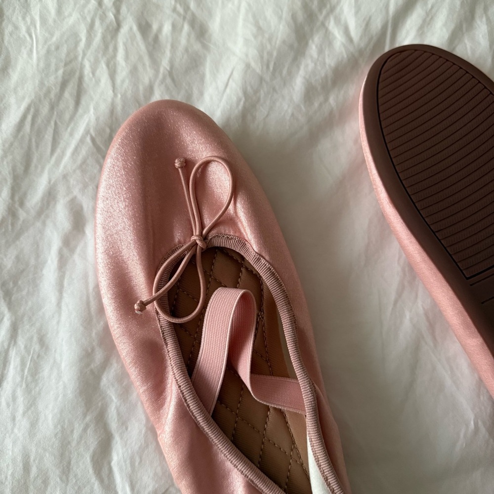 Elegant Pink Ballet Flats